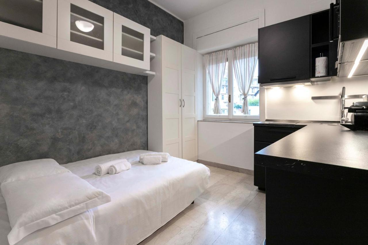 Luna Homes - Studio In Corso Sempione Милано Екстериор снимка